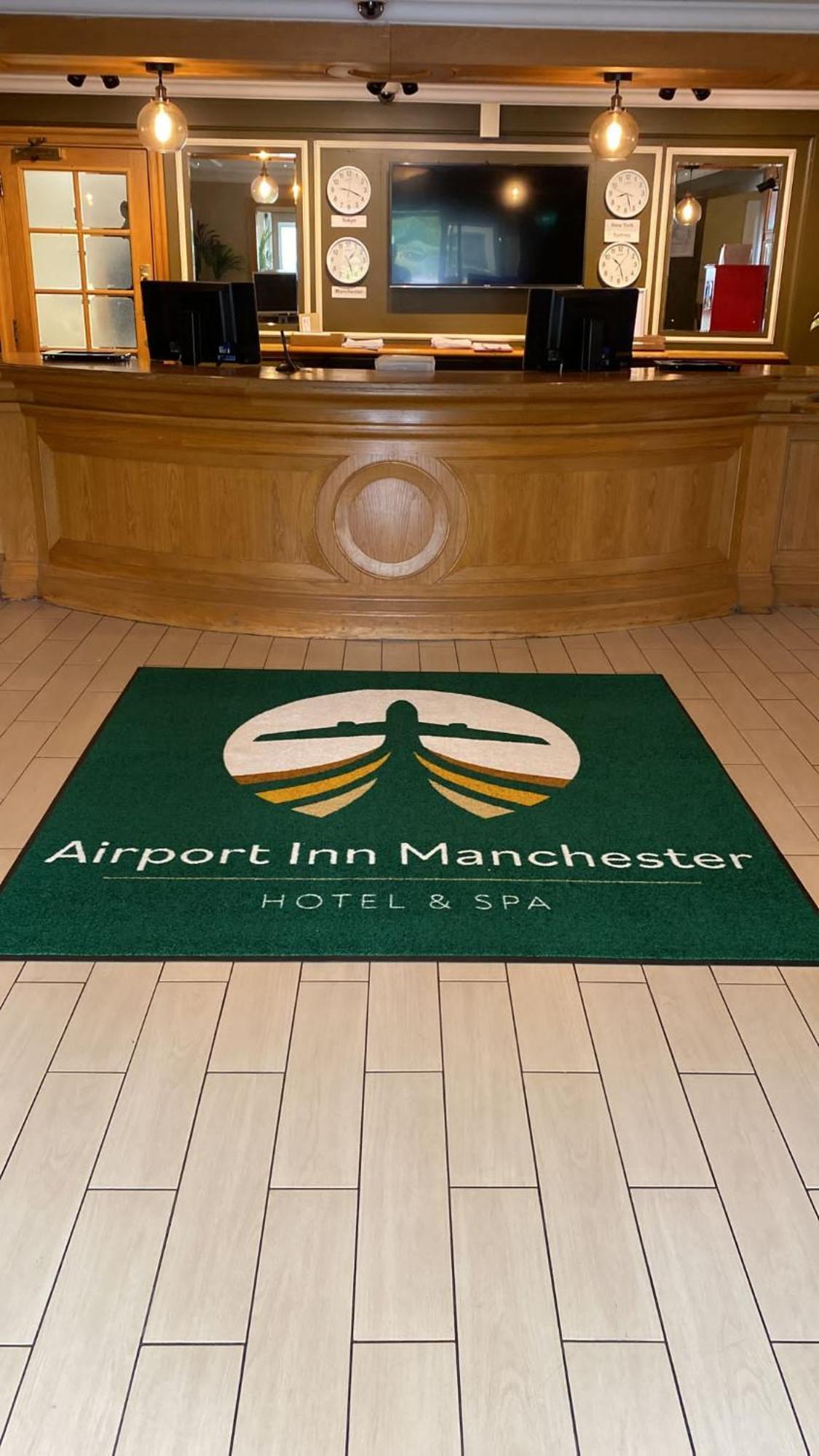 Airport Inn & Spa Manchester Wilmslow Ngoại thất bức ảnh