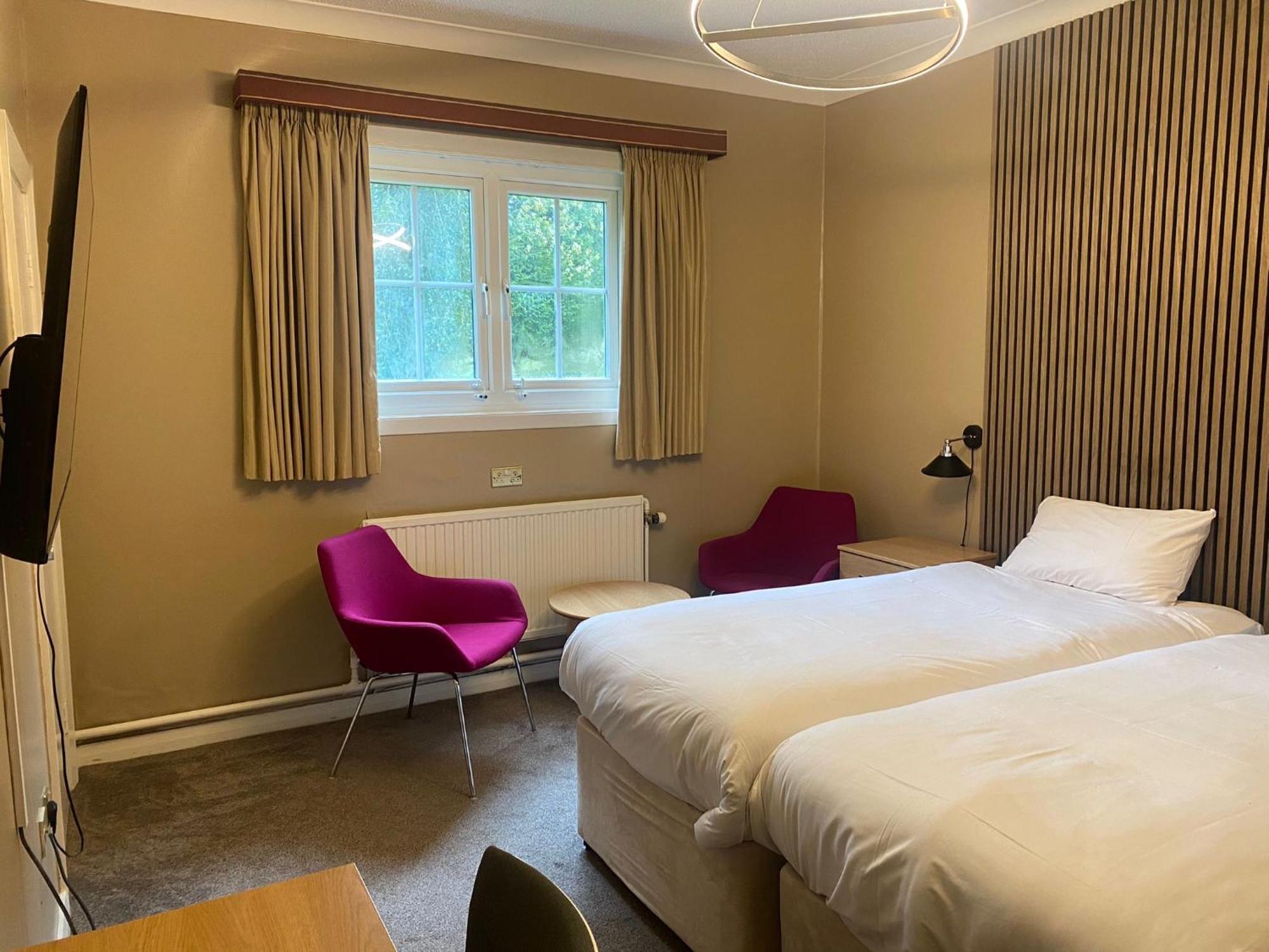 Airport Inn & Spa Manchester Wilmslow Ngoại thất bức ảnh