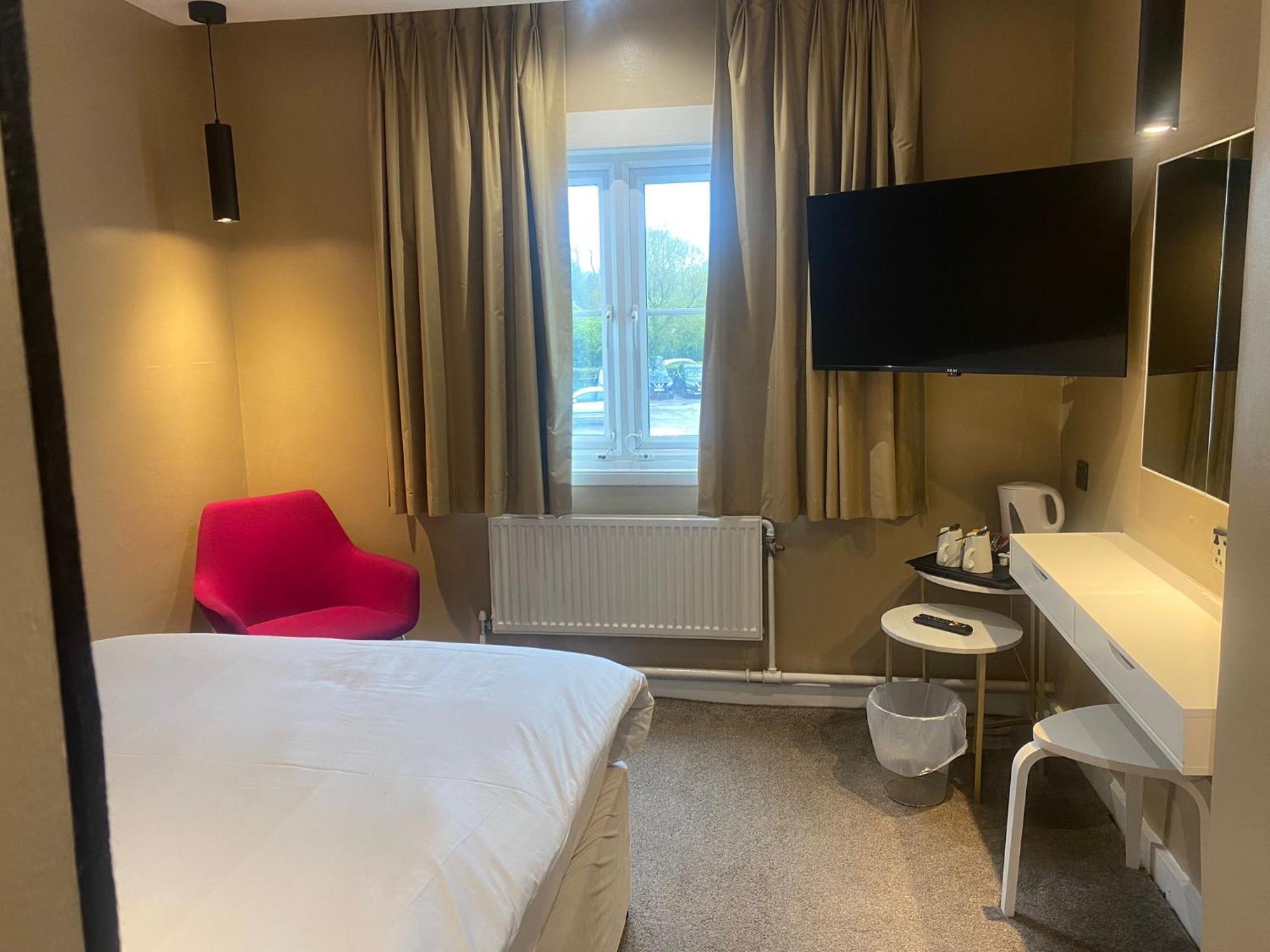 Airport Inn & Spa Manchester Wilmslow Ngoại thất bức ảnh