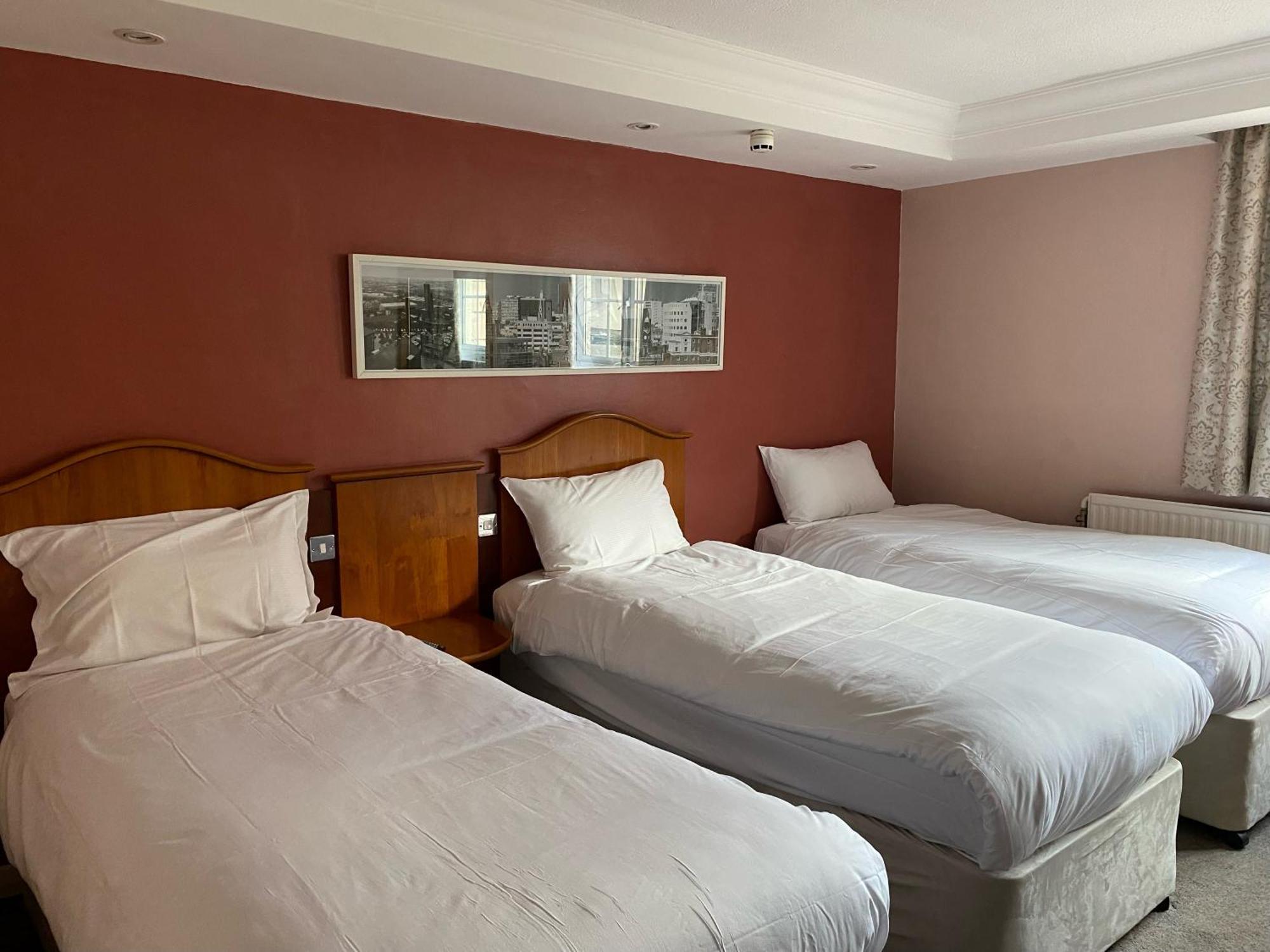 Airport Inn & Spa Manchester Wilmslow Ngoại thất bức ảnh
