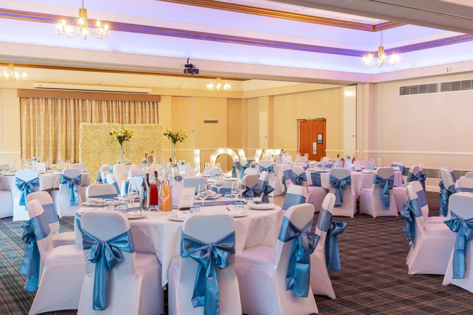 Airport Inn & Spa Manchester Wilmslow Ngoại thất bức ảnh